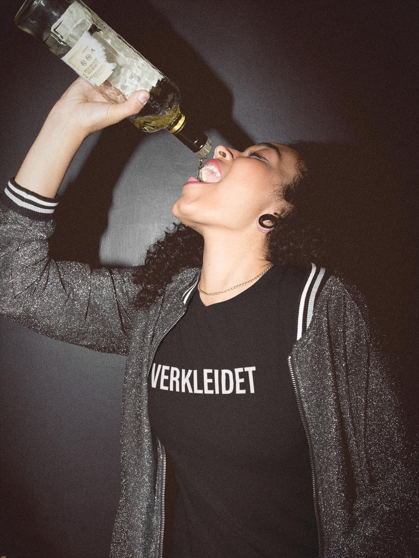 Schwarzes T-Shirt Verkleidet, Karneval Party Fasching Verkleidung Kostüm Faschingsköstum Faschingsmuffel